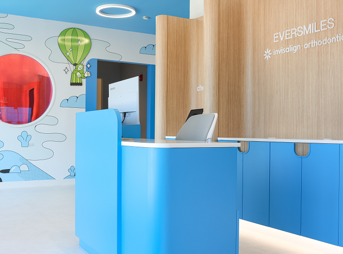 A bright photo of the EverSmiles front desk